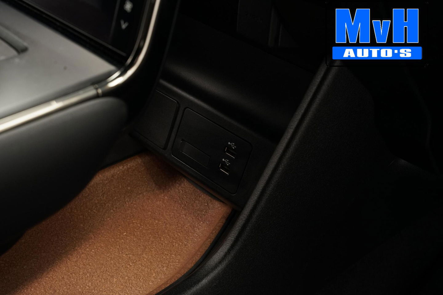 Mazda MX-30 e-SkyActiv 145 First Edition 36 kWh|NAP|CAMERA|LED