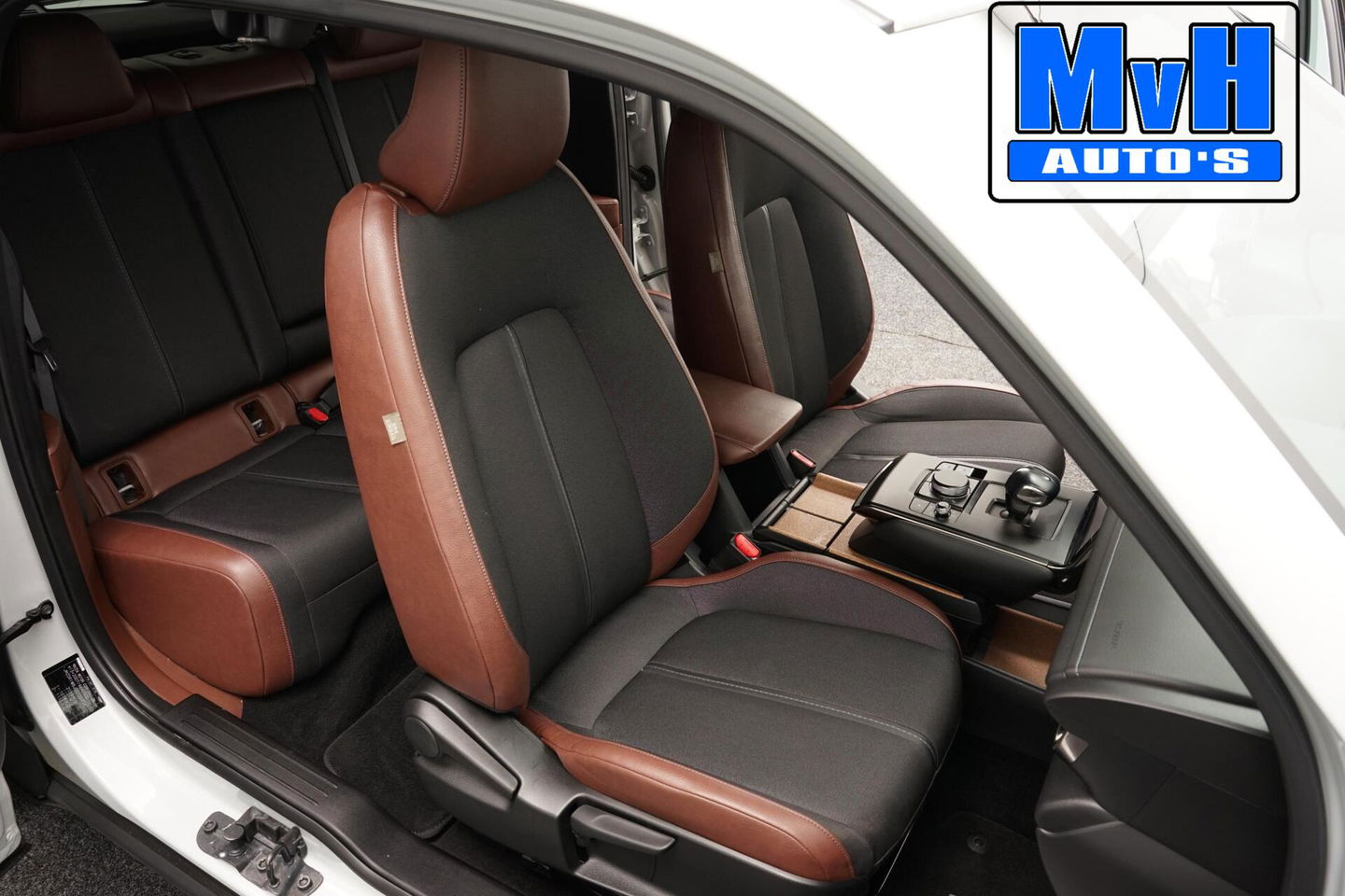 Mazda MX-30 e-SkyActiv 145 First Edition 36 kWh|NAP|CAMERA|LED