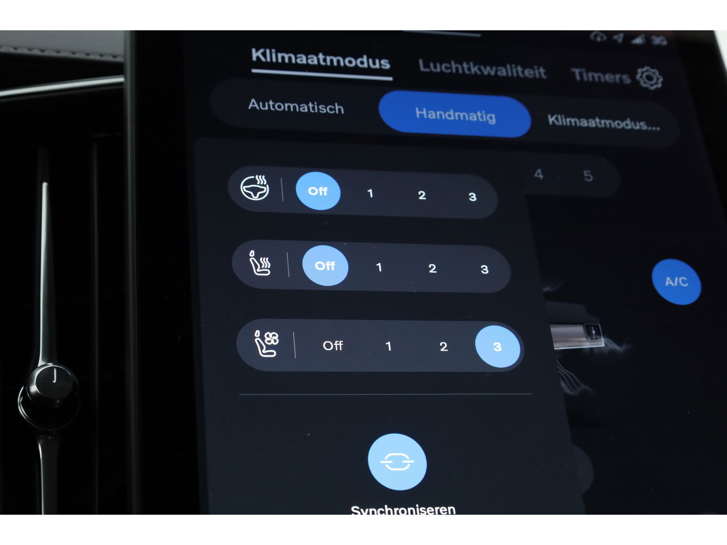 Volvo XC90 T8 Recharge Plus Bright | Bowers & Wilkins | Stoelventilatie | HUD | Luchtvering | 360cam | Adapt. Cruise