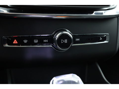 Volvo XC90 T8 Recharge Plus Bright | Bowers & Wilkins | Stoelventilatie | HUD | Luchtvering | 360cam | Adapt. Cruise