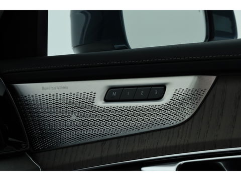 Volvo XC90 T8 Recharge Plus Bright | Bowers & Wilkins | Stoelventilatie | HUD | Luchtvering | 360cam | Adapt. Cruise