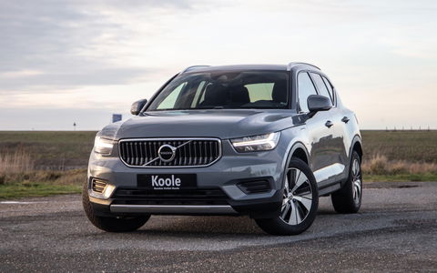 Volvo XC40 1.5 T4 Recharge Inscription Expression AUTOMAAT / PLUG IN HYBRID / NAVI / STOELVERWARMING / CAMERA