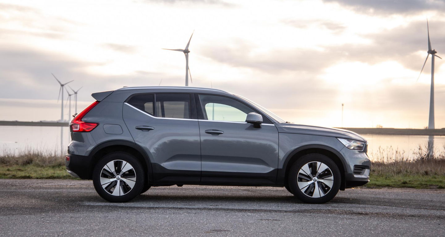 Volvo XC40 1.5 T4 Recharge Inscription Expression AUTOMAAT / PLUG IN HYBRID / NAVI / STOELVERWARMING / CAMERA