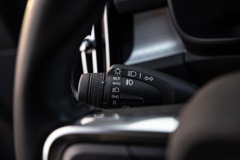 Volvo XC40 1.5 T4 Recharge Inscription Expression AUTOMAAT / PLUG IN HYBRID / NAVI / STOELVERWARMING / CAMERA