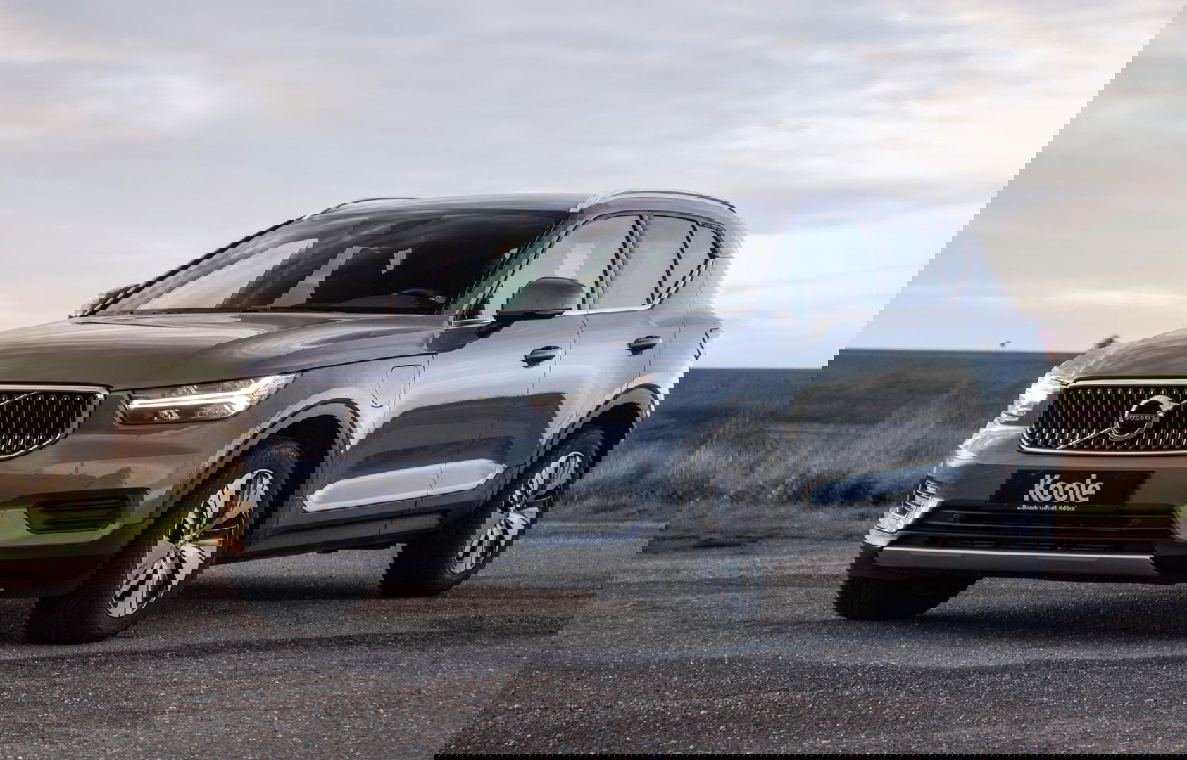 Volvo XC40 1.5 T4 Recharge Inscription Expression AUTOMAAT / PLUG IN HYBRID / NAVI / STOELVERWARMING / CAMERA