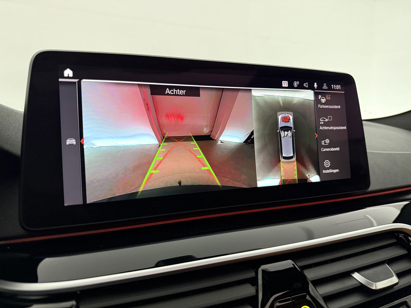 BMW 5 Serie 530e High Executive M-Sport | BMW Laser | Pano | SOH 85% | Sfeer | 360° | Memory | Virtual | HuD | Camera | Stoelverw. | Trekh.