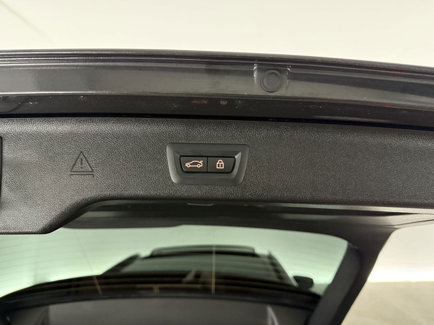 BMW 5 Serie 530e High Executive M-Sport | BMW Laser | Pano | SOH 85% | Sfeer | 360° | Memory | Virtual | HuD | Camera | Stoelverw. | Trekh.