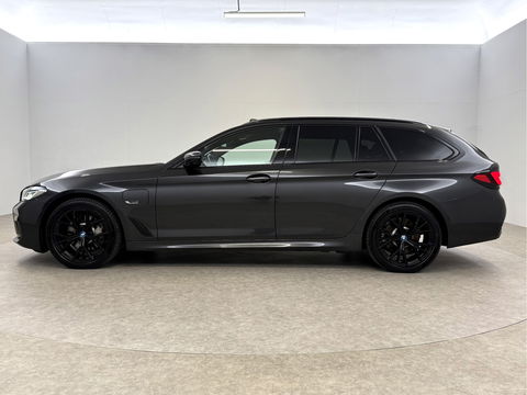 BMW 5 Serie 530e High Executive M-Sport | BMW Laser | Pano | SOH 85% | Sfeer | 360° | Memory | Virtual | HuD | Camera | Stoelverw. | Trekh.
