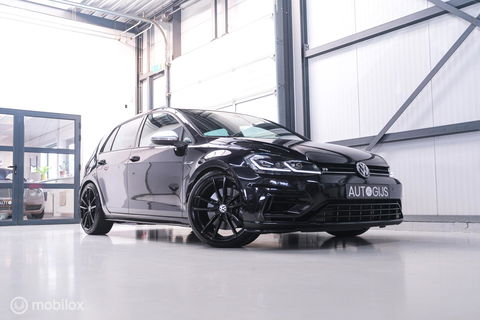Volkswagen Golf 2.0 TSI 4Motion R 405 pk | Stage 2 | Camera | ACC | Bearlock | Pretoria |