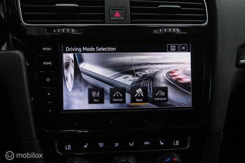 Volkswagen Golf 2.0 TSI 4Motion R 405 pk | Stage 2 | Camera | ACC | Bearlock | Pretoria |