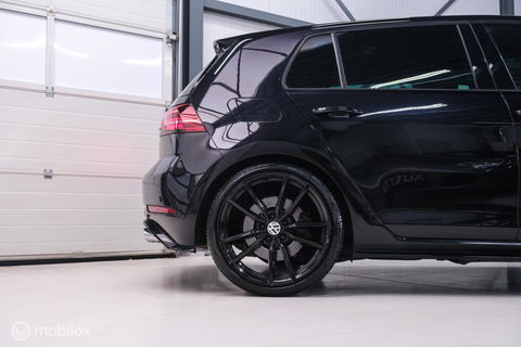 Volkswagen Golf 2.0 TSI 4Motion R 405 pk | Stage 2 | Camera | ACC | Bearlock | Pretoria |