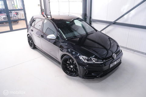 Volkswagen Golf 2.0 TSI 4Motion R 405 pk | Stage 2 | Camera | ACC | Bearlock | Pretoria |