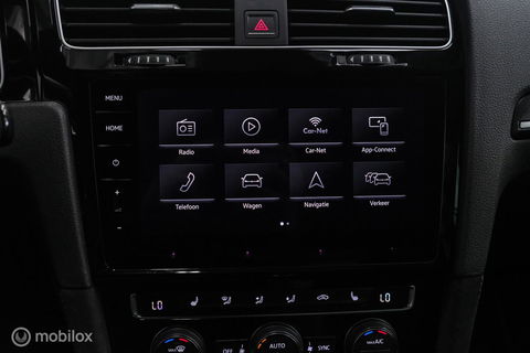 Volkswagen Golf 2.0 TSI 4Motion R 405 pk | Stage 2 | Camera | ACC | Bearlock | Pretoria |