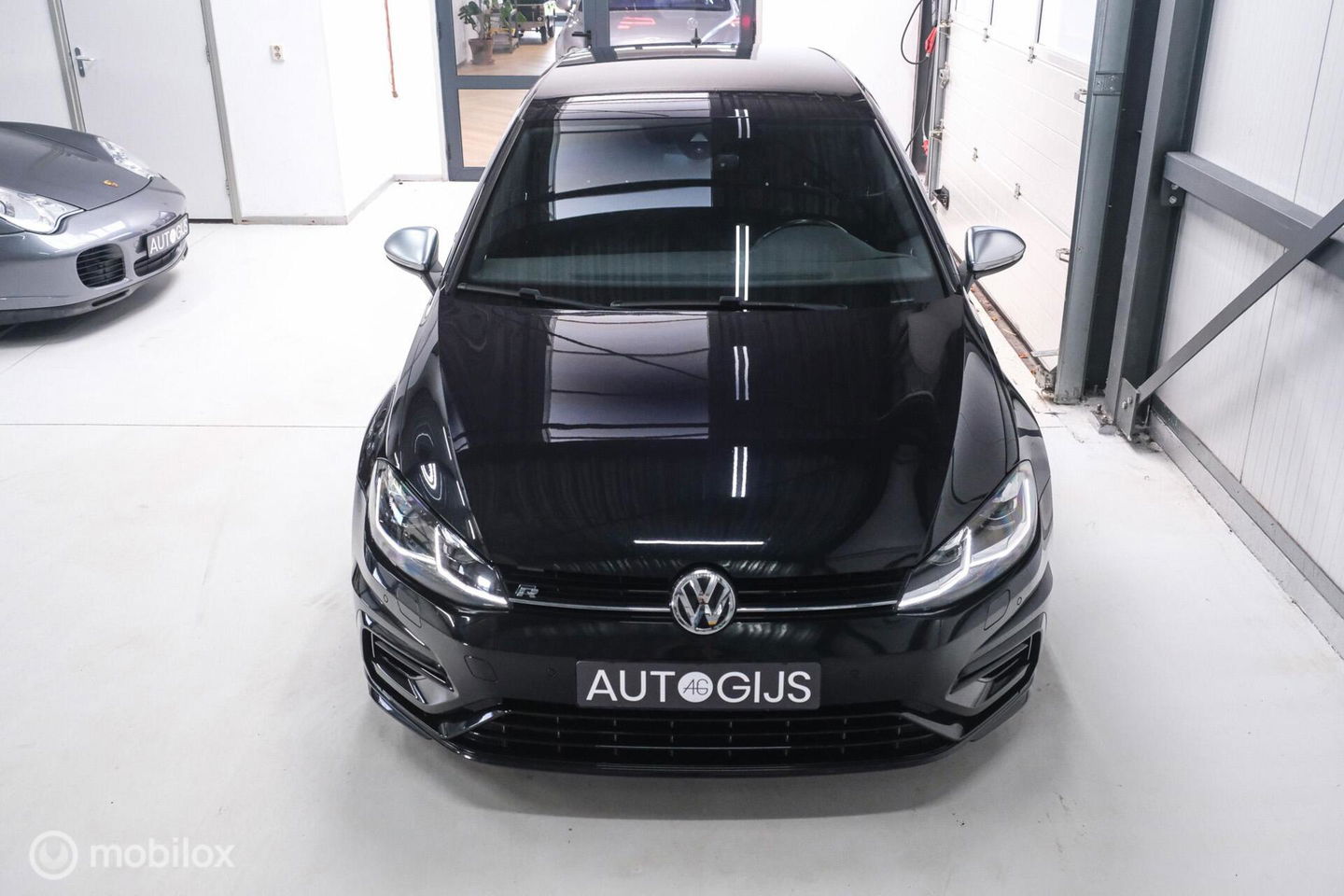 Volkswagen Golf 2.0 TSI 4Motion R 405 pk | Stage 2 | Camera | ACC | Bearlock | Pretoria |