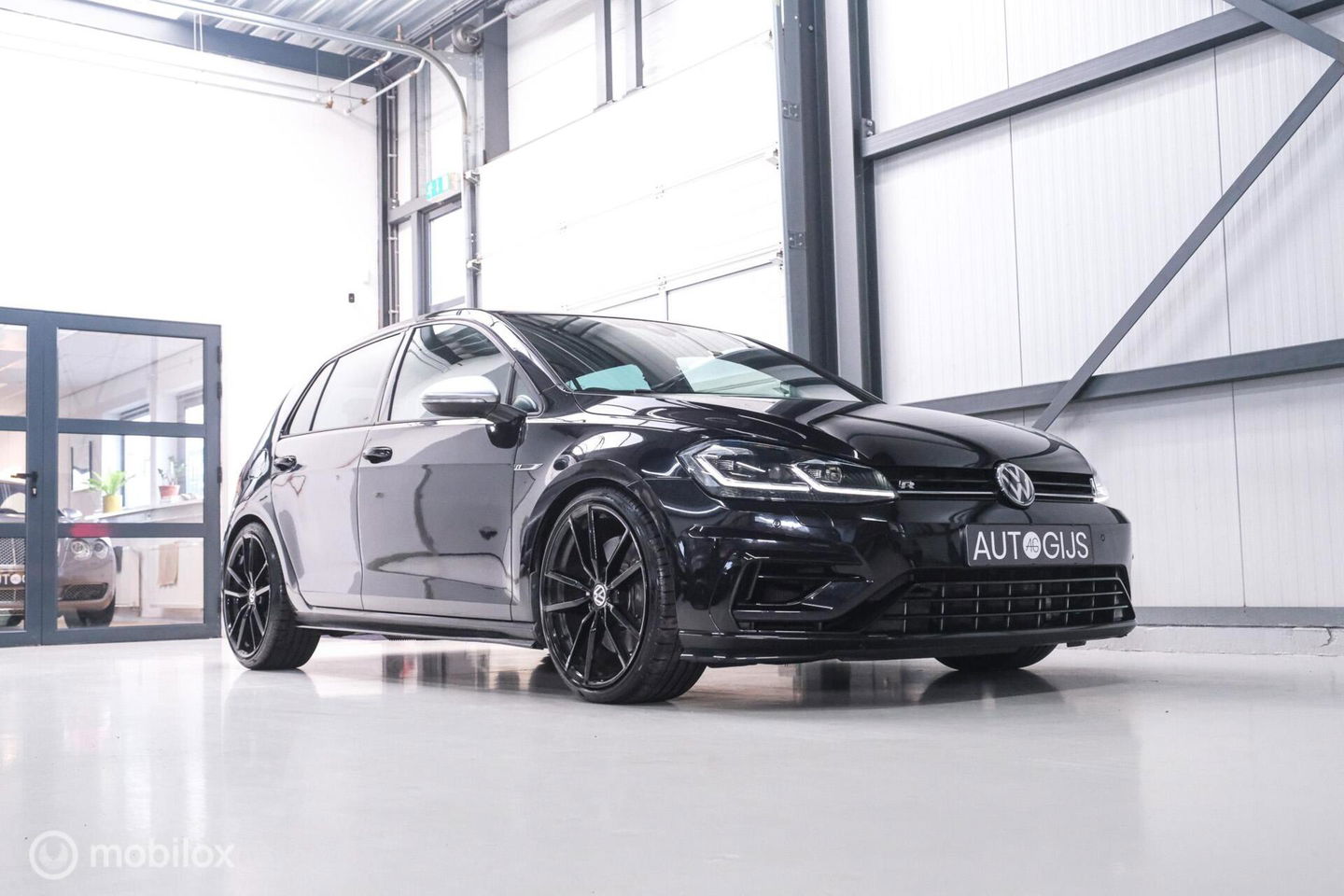 Volkswagen Golf 2.0 TSI 4Motion R 405 pk | Stage 2 | Camera | ACC | Bearlock | Pretoria |