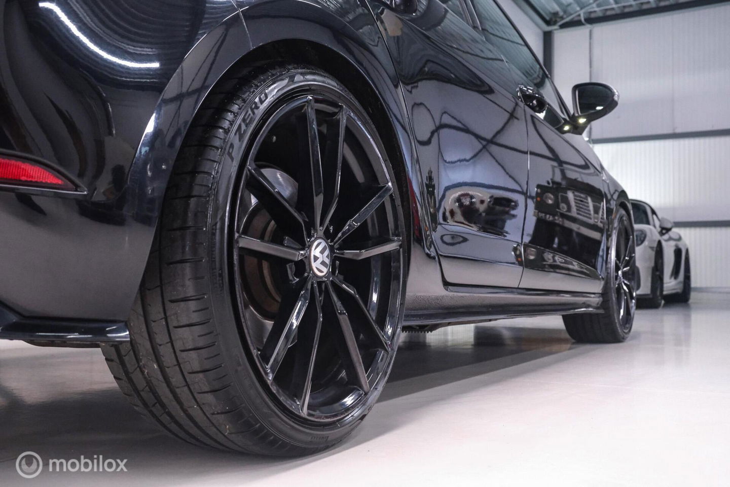 Volkswagen Golf 2.0 TSI 4Motion R 405 pk | Stage 2 | Camera | ACC | Bearlock | Pretoria |