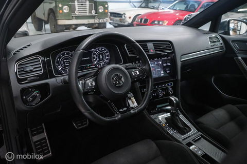 Volkswagen Golf 2.0 TSI 4Motion R 405 pk | Stage 2 | Camera | ACC | Bearlock | Pretoria |