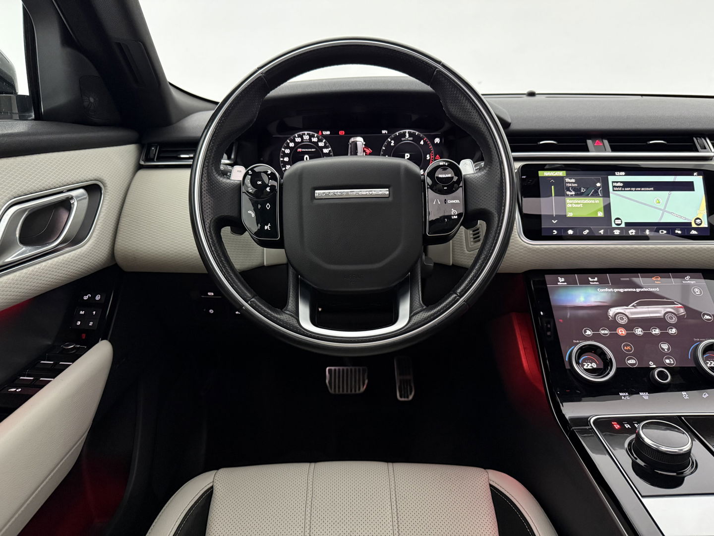 Land Rover Range Rover Velar 2.0 I4 AWD R-Dynamic HSE | Pano | Memory | Meridian | Virtual | Sfeer | Carplay | Camera | Stoelverw. | Keyless