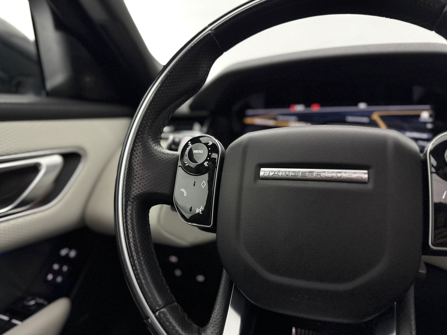 Land Rover Range Rover Velar 2.0 I4 AWD R-Dynamic HSE | Pano | Memory | Meridian | Virtual | Sfeer | Carplay | Camera | Stoelverw. | Keyless