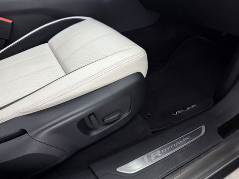 Land Rover Range Rover Velar 2.0 I4 AWD R-Dynamic HSE | Pano | Memory | Meridian | Virtual | Sfeer | Carplay | Camera | Stoelverw. | Keyless