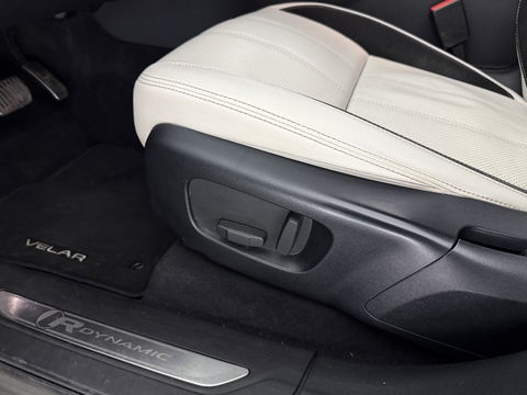 Land Rover Range Rover Velar 2.0 I4 AWD R-Dynamic HSE | Pano | Memory | Meridian | Virtual | Sfeer | Carplay | Camera | Stoelverw. | Keyless