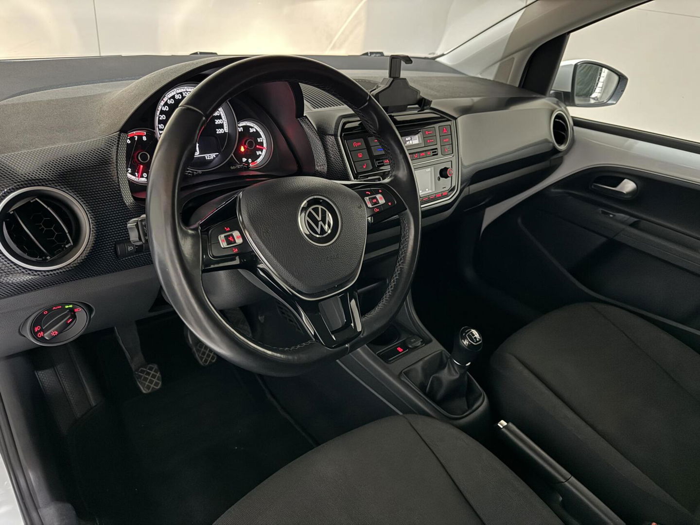 Volkswagen up! 1.0 BMT Move up! Navi Cruise Stoelverwarming