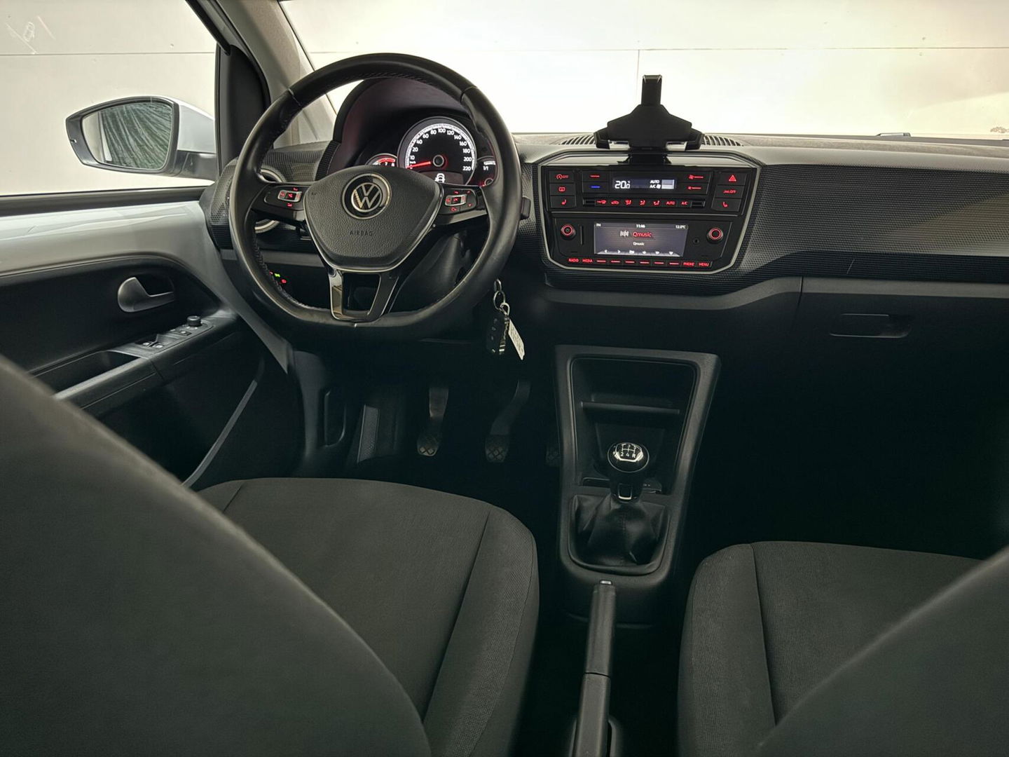 Volkswagen up! 1.0 BMT Move up! Navi Cruise Stoelverwarming