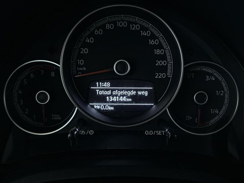 Volkswagen up! 1.0 BMT Move up! Navi Cruise Stoelverwarming