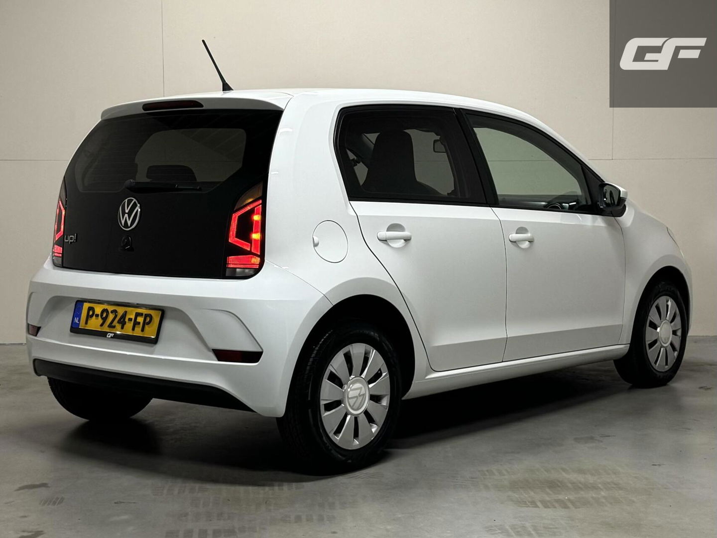 Volkswagen up! 1.0 BMT Move up! Navi Cruise Stoelverwarming