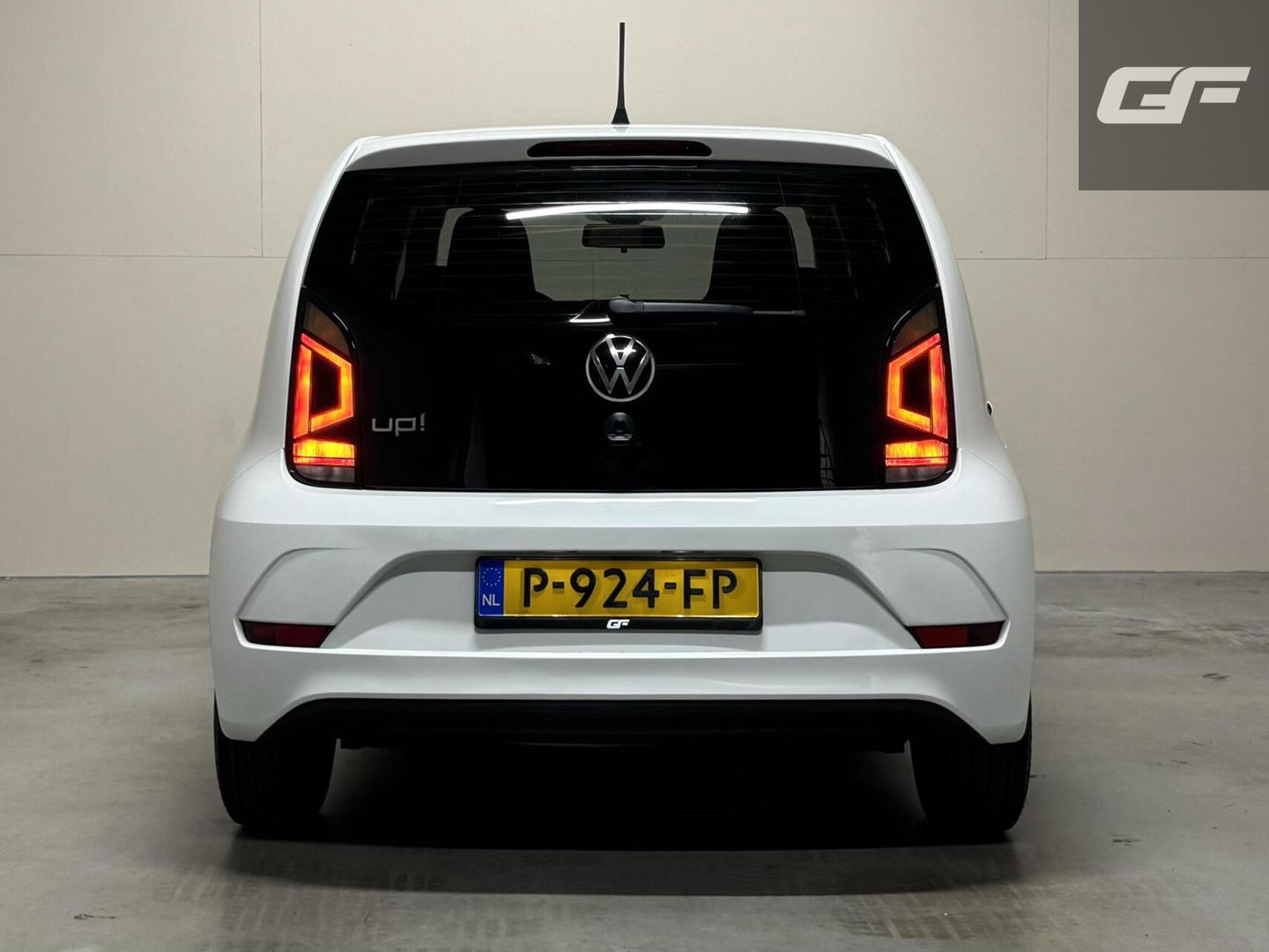 Volkswagen up! 1.0 BMT Move up! Navi Cruise Stoelverwarming