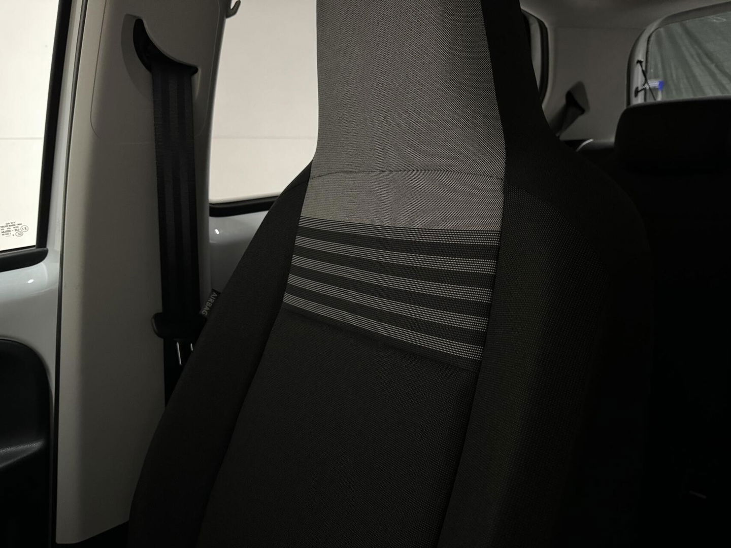 Volkswagen up! 1.0 BMT Move up! Navi Cruise Stoelverwarming