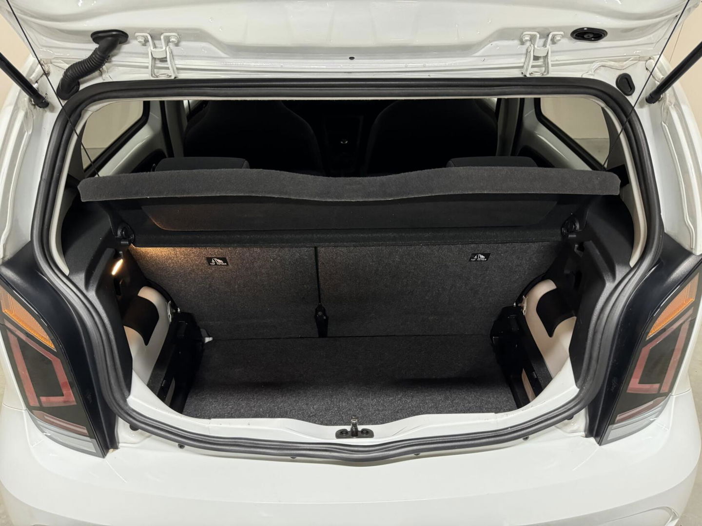 Volkswagen up! 1.0 BMT Move up! Navi Cruise Stoelverwarming