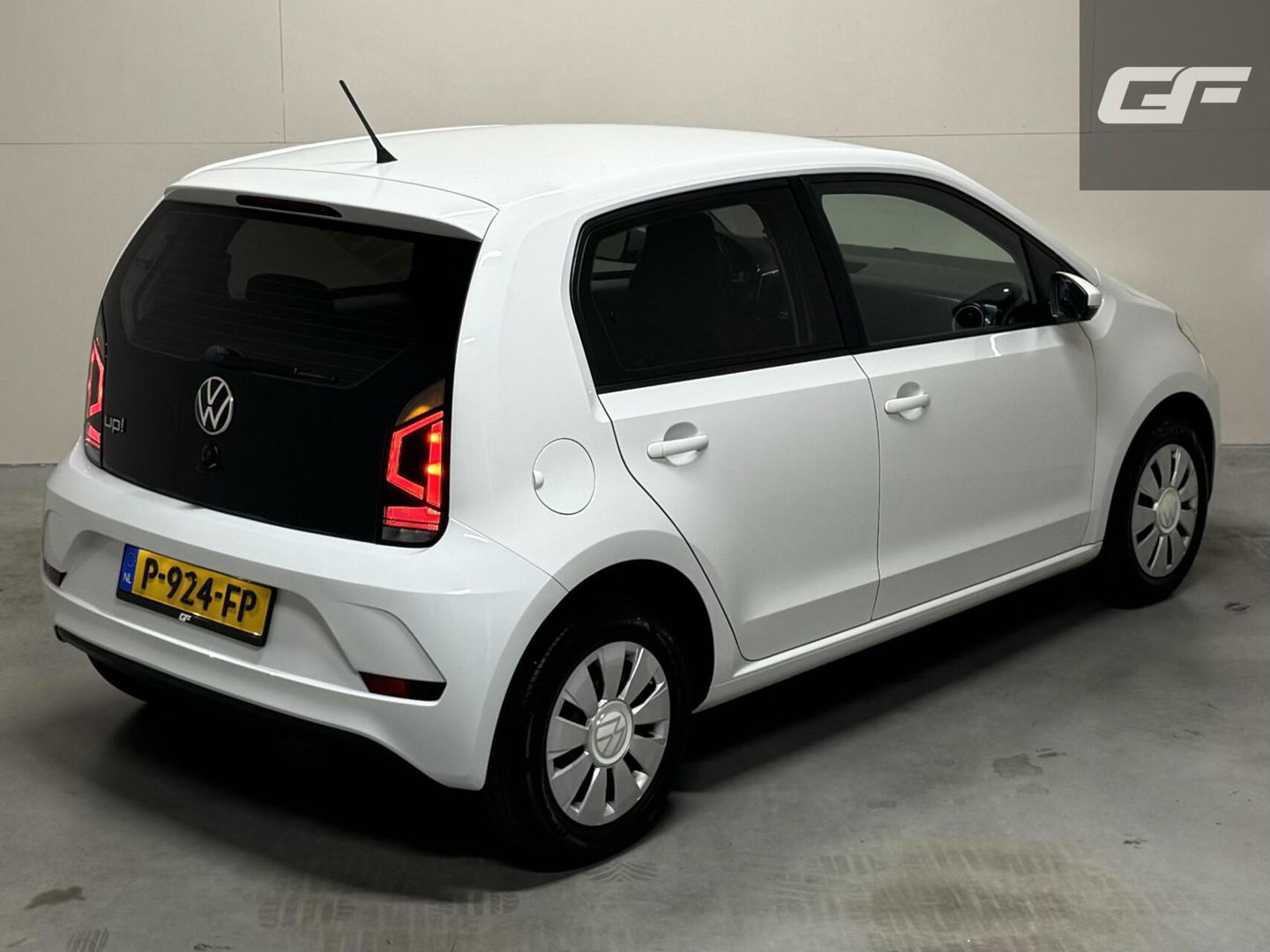 Volkswagen up! 1.0 BMT Move up! Navi Cruise Stoelverwarming
