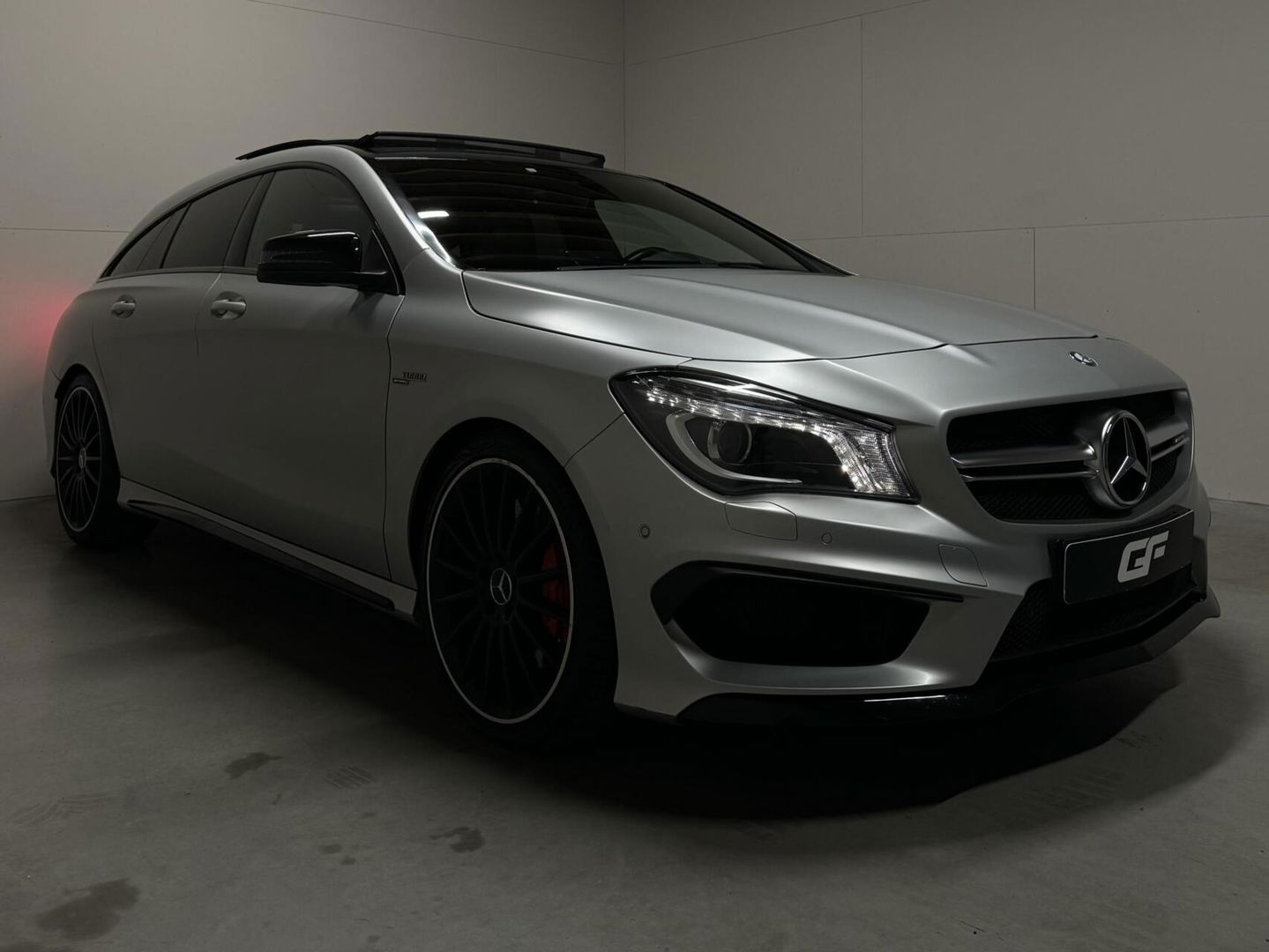Mercedes-Benz CLA Shooting Brake AMG 45 4MATIC Pano Leer Memory