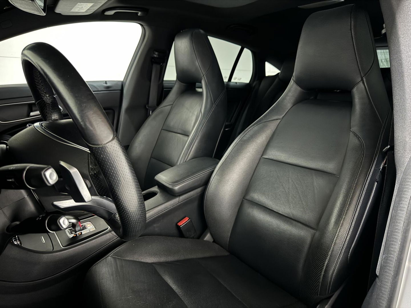 Mercedes-Benz CLA Shooting Brake AMG 45 4MATIC Pano Leer Memory