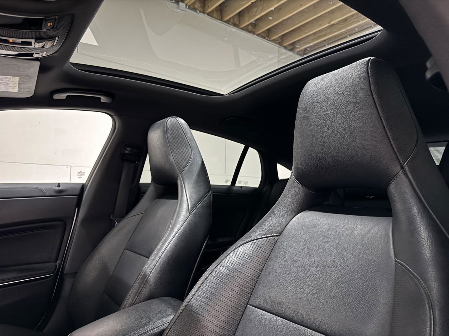 Mercedes-Benz CLA Shooting Brake AMG 45 4MATIC Pano Leer Memory