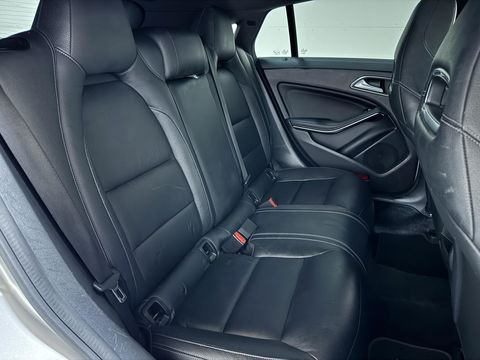 Mercedes-Benz CLA Shooting Brake AMG 45 4MATIC Pano Leer Memory