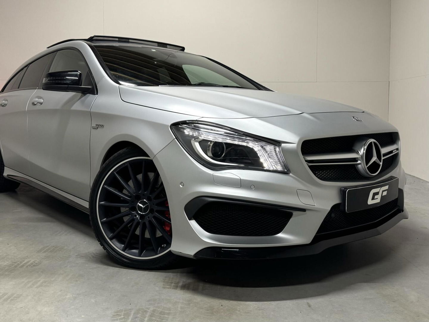 Mercedes-Benz CLA Shooting Brake AMG 45 4MATIC Pano Leer Memory