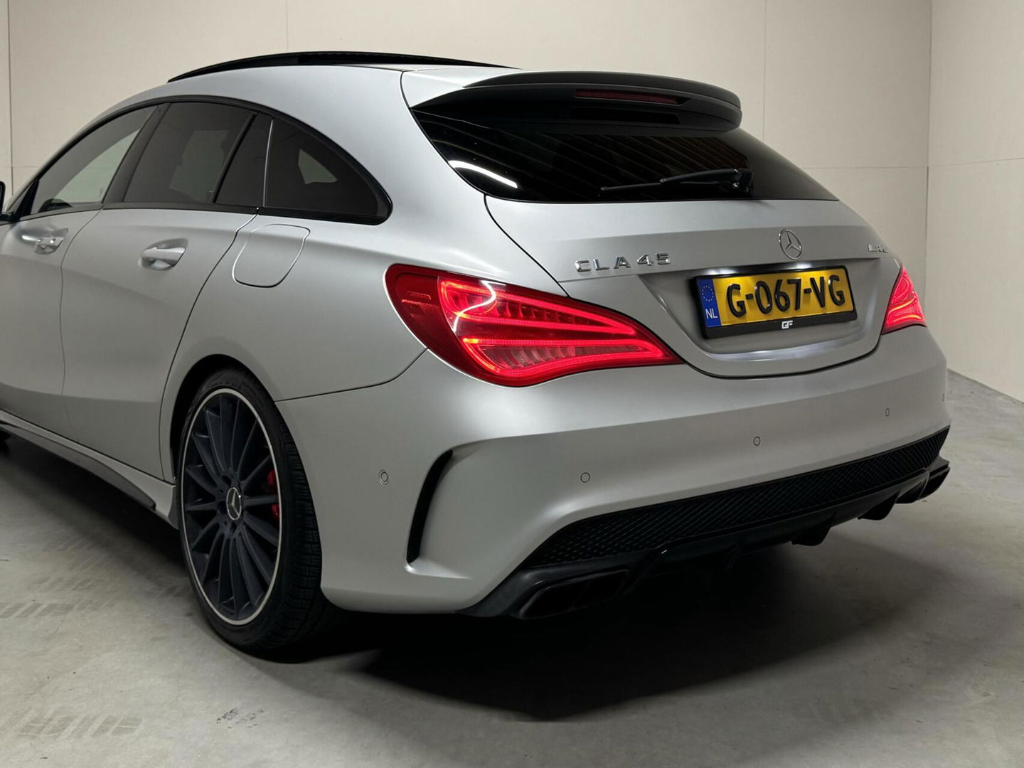 Mercedes-Benz CLA Shooting Brake AMG 45 4MATIC Pano Leer Memory