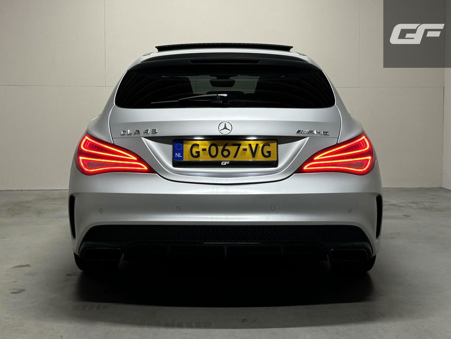 Mercedes-Benz CLA Shooting Brake AMG 45 4MATIC Pano Leer Memory