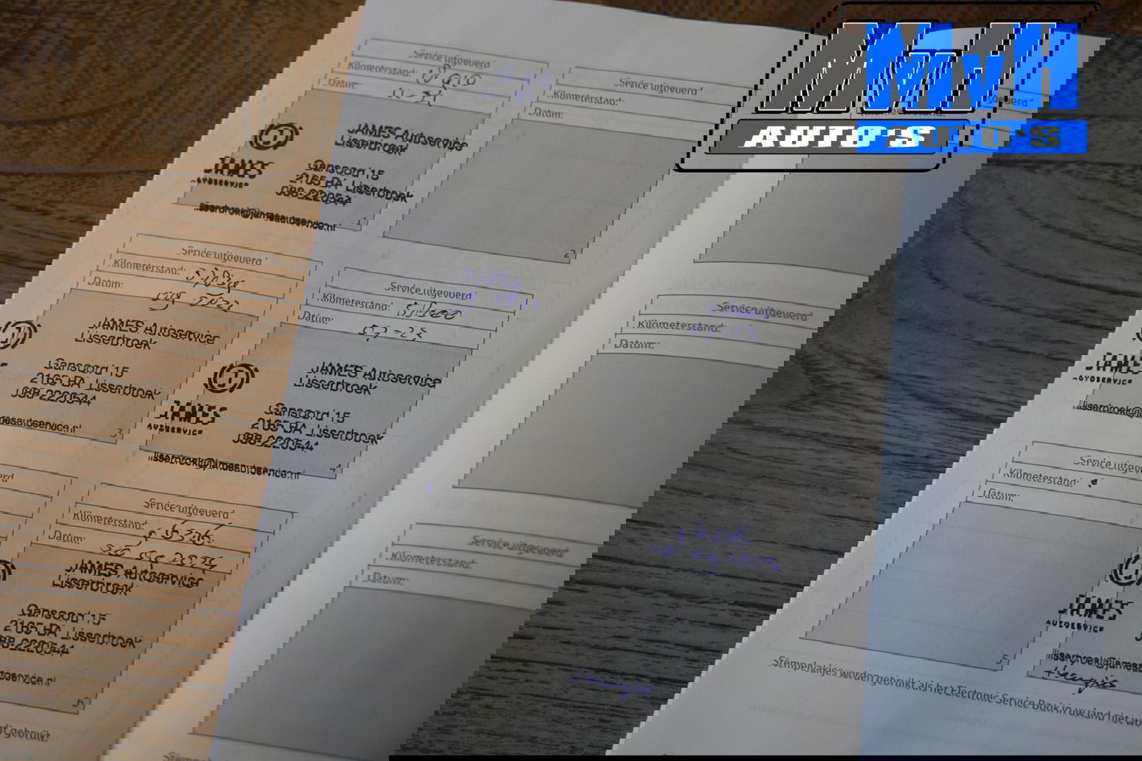 Toyota Corolla Touring Sports 1.8 Hybrid Trek|TREKHAAK|LUXE!