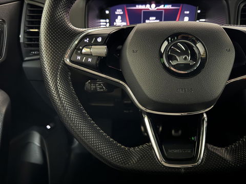 Škoda Karoq 1.5 TSI Sportline Pano Leer Carton Virtual Sfeer Trekh.