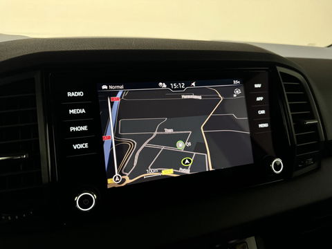 Škoda Karoq 1.5 TSI Sportline Pano Leer Carton Virtual Sfeer Trekh.