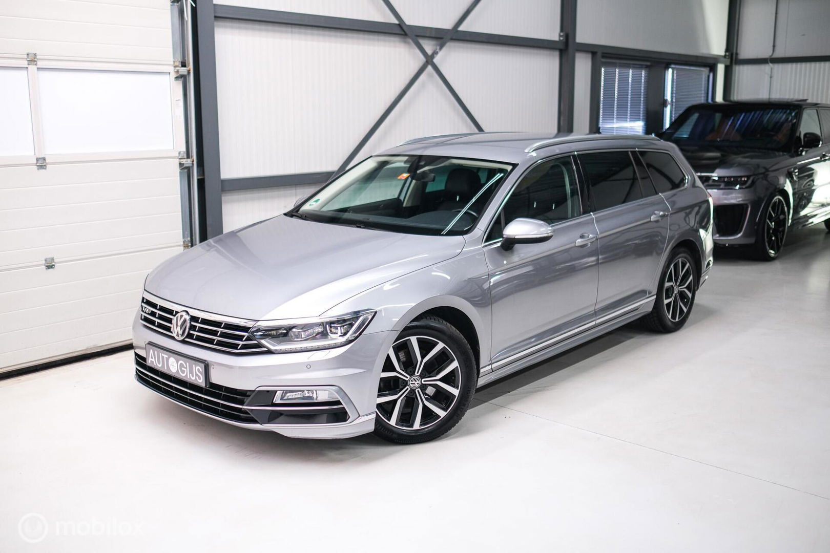 Volkswagen Passat Variant 1.4 TSI ACT Highline Business R | VC | ACC | Camera | Alcantara | Trekhaak | Dealer onderhouden | LED | Rijklaar |