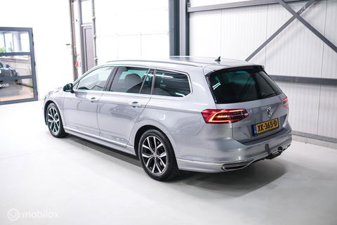 Volkswagen Passat Variant 1.4 TSI ACT Highline Business R | VC | ACC | Camera | Alcantara | Trekhaak | Dealer onderhouden | LED | Rijklaar |