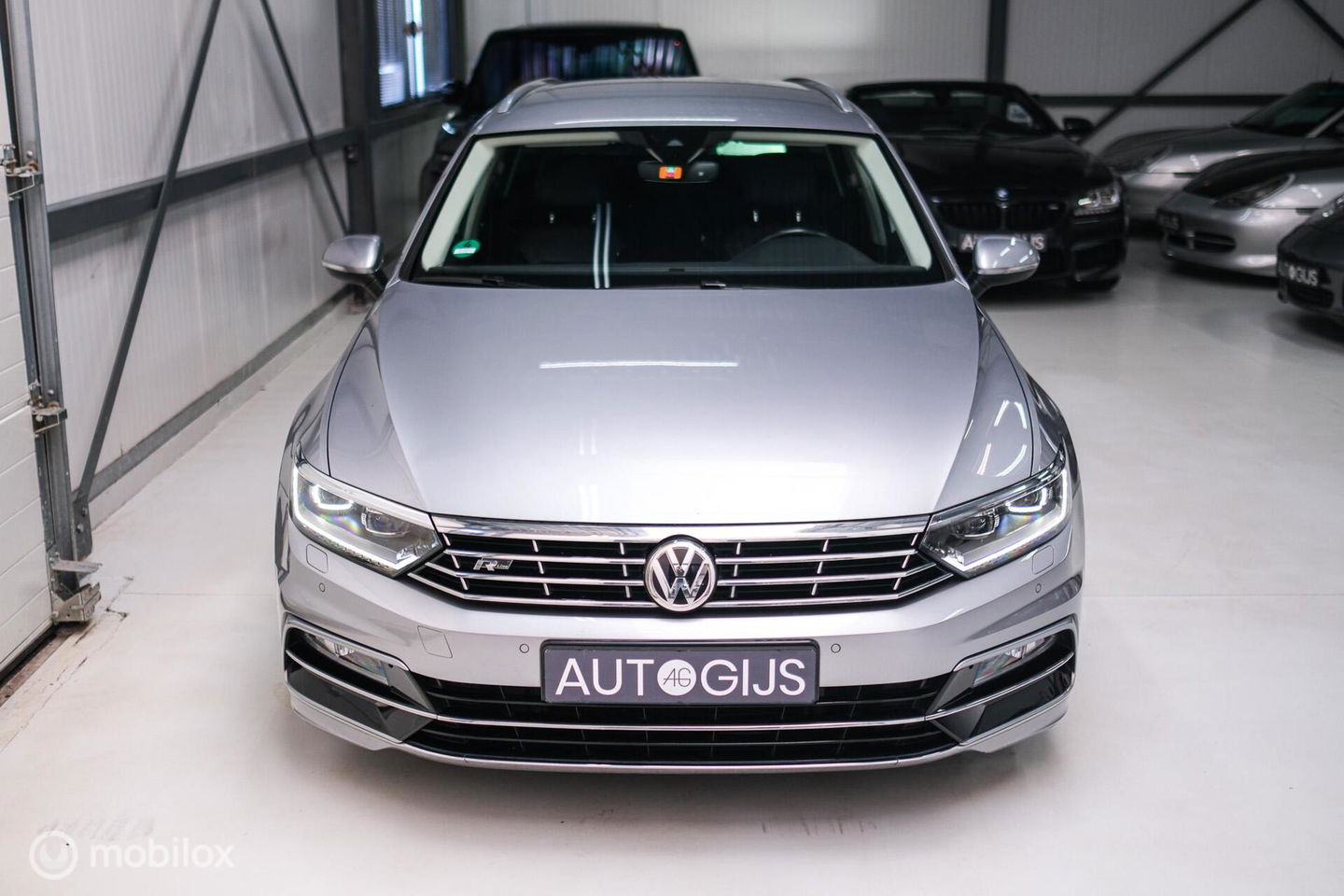 Volkswagen Passat Variant 1.4 TSI ACT Highline Business R | VC | ACC | Camera | Alcantara | Trekhaak | Dealer onderhouden | LED | Rijklaar |