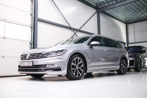 Volkswagen Passat Variant 1.4 TSI ACT Highline Business R | VC | ACC | Camera | Alcantara | Trekhaak | Dealer onderhouden | LED | Rijklaar |