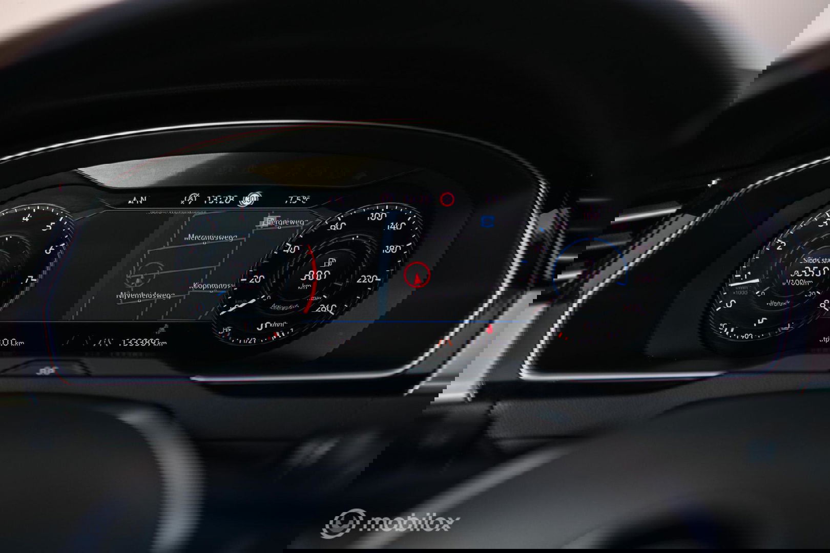 Volkswagen Passat Variant 1.4 TSI ACT Highline Business R | VC | ACC | Camera | Alcantara | Trekhaak | Dealer onderhouden | LED | Rijklaar |