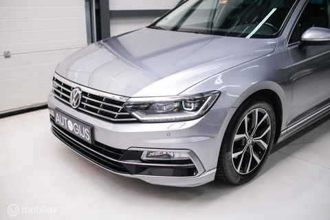 Volkswagen Passat Variant 1.4 TSI ACT Highline Business R | VC | ACC | Camera | Alcantara | Trekhaak | Dealer onderhouden | LED | Rijklaar |