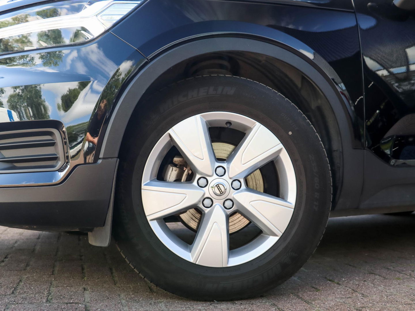 Volvo XC40 1.5 T3 Momentum Pro 163PK | Trekhaak | Navigatie | Camera